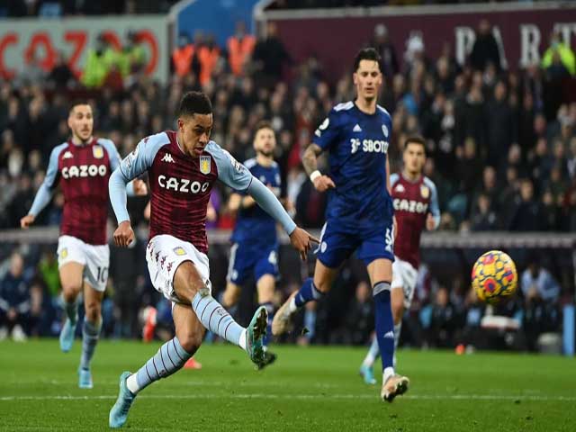 Video bóng đá Aston Villa - Leeds United: Coutinho bùng nổ, mãn nhãn 6 bàn  (Vòng 24 Ngoại hạng Anh)
