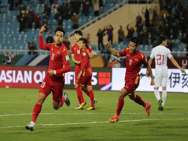 ĐT Việt Nam số 1 Đông Nam Á trên bảng xếp hạng FIFA, Thái Lan kém mấy bậc?
