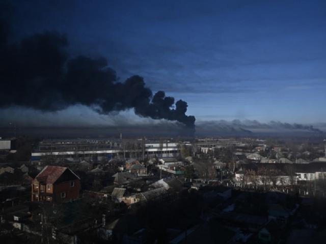 Đụng độ với Nga ở miền đông, Ukraine xác nhận những thương vong đầu tiên