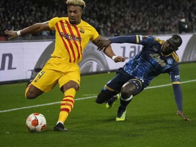 Trực tiếp bóng đá Napoli - Barcelona: Nỗ lực muộn màng (Hết giờ)