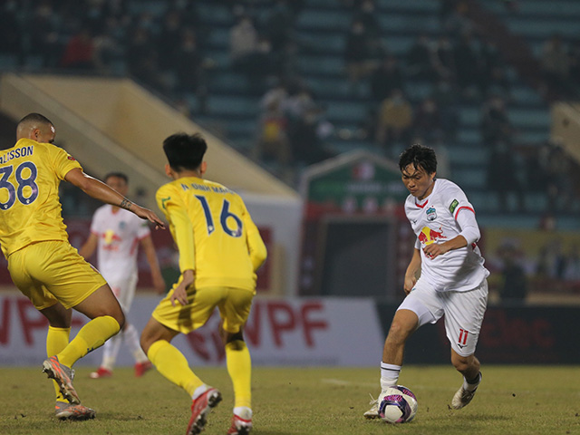 Trực tiếp bóng đá Nam Định - HAGL: Chưa có bàn thắng (Vòng 1 V-league)