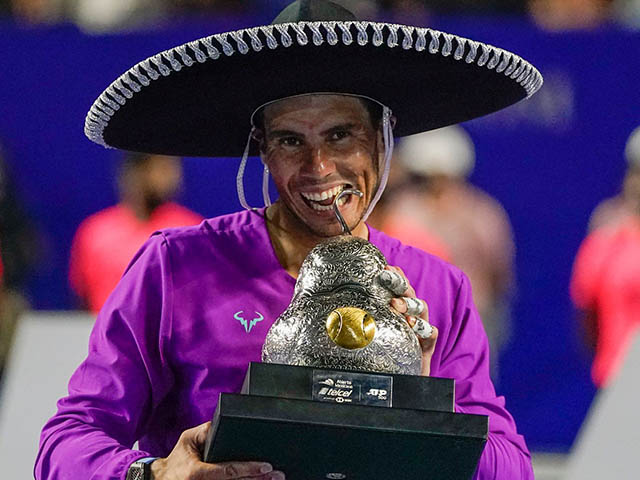 Nóng nhất thể thao tối 27/2: ”Vua Grand Slam” Nadal áp sát kỷ lục của Federer