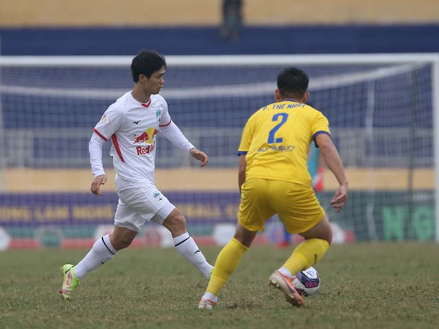 Trực tiếp bóng đá SLNA - HAGL: Lưới rung cuối hiệp 1 (Vòng 3 V-League)