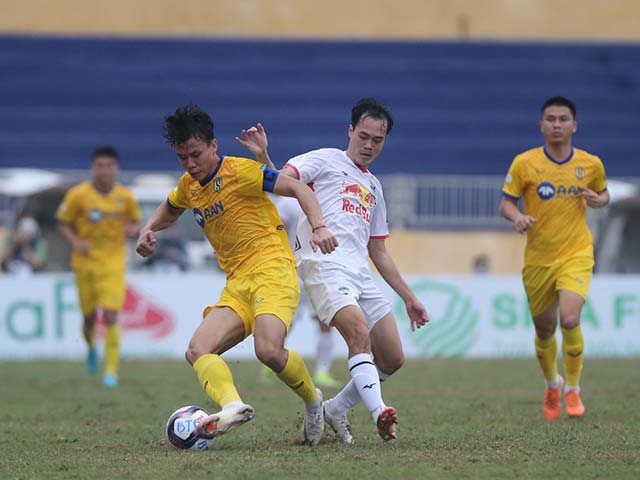 Video bóng đá SLNA - HAGL: So tài căng thẳng, vỡ òa phút bù giờ (Vòng 3 V-League) (H1)