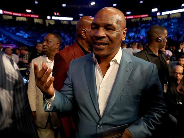 Tin thể thao HOT 11/5: Mike Tyson khinh tay đấm trẻ