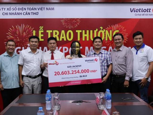 Người phụ nữ ở Cần Thơ trúng hơn 20 tỷ đồng Vietlott