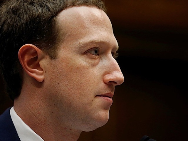 Cổ đông Facebook tìm cách ”lật đổ” Mark Zuckerberg