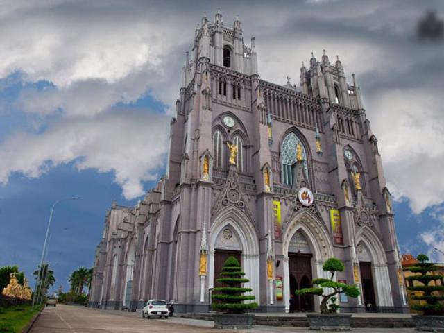 Những nhà thờ đẹp mê mẩn ở Nam Định khiến dân tình chỉ muốn 'xách balo lên và đi'