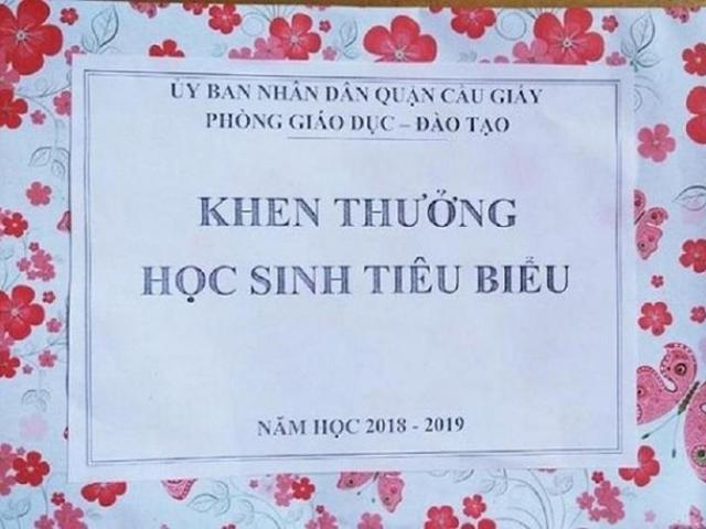 Phòng GD&ĐT nói về vụ phần thưởng chỉ là 1 tờ giấy màu xanh