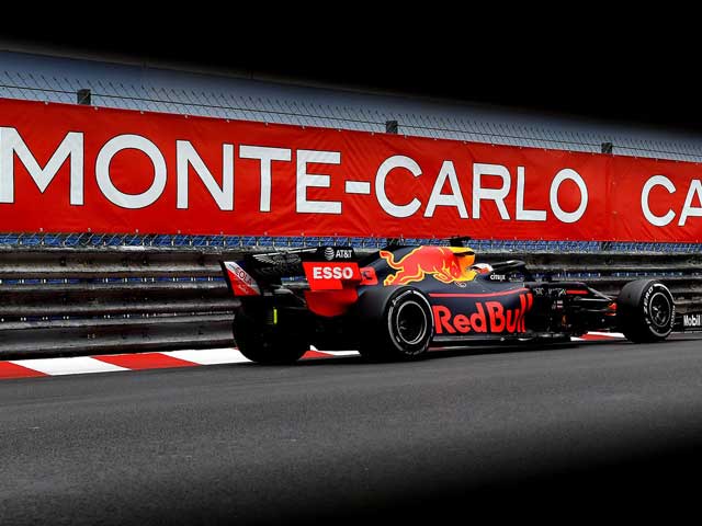 Đua xe F1, Monaco GP: “Nhà vua” lập hat-trick, tri ân huyền thoại đã khuất