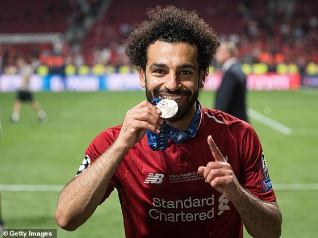Salah khiến Liverpool choáng: Ỡm ờ tương lai, MU - Real chờ chi 180 triệu bảng