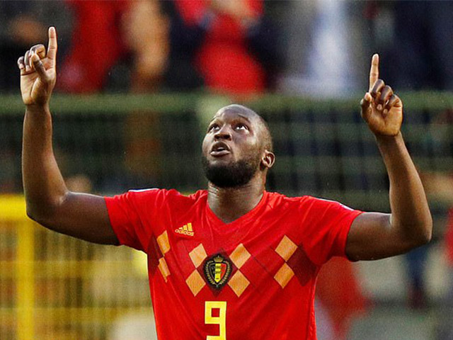 ”Cạn lời” với Lukaku: Dứt điểm ”2 chân như 1”, lừa cả đội mình lẫn đội bạn