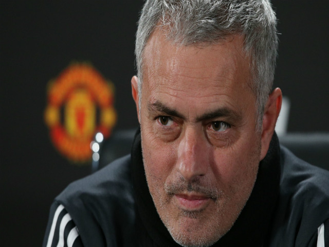 MU bế tắc chuyển nhượng cầu cứu Mourinho: Tiến cử 3 SAO Ngoại hạng Anh