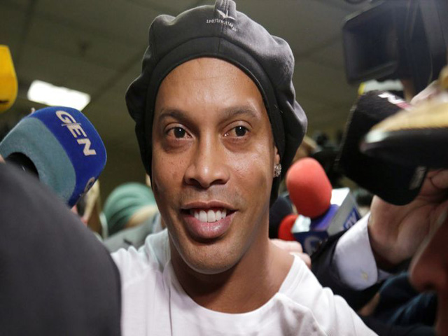 Ronaldinho đón tin cực vui: Đã được ra tù, chi 37 tỷ đồng