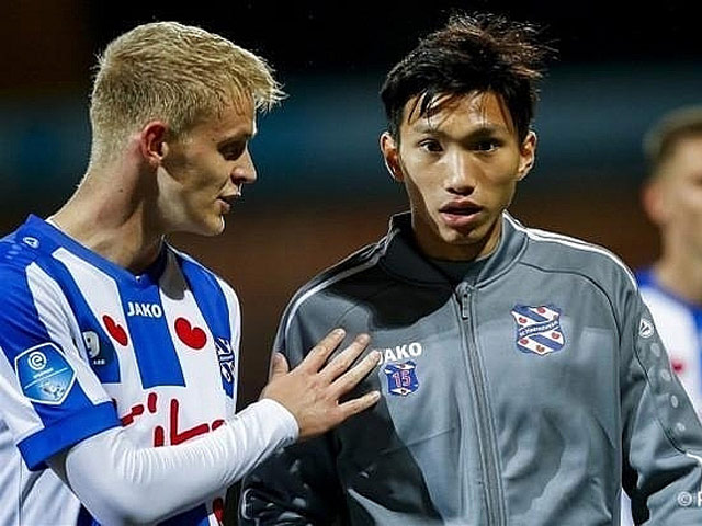 Nhận tin ”sét đánh” từ Heerenveen, Văn Hậu sẽ lập tức trở về V-League?