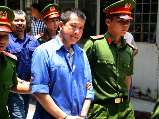 Xe 'vua' lộng hành ở Đồng Nai, nghi án có ‘bảo kê’ từ cán bộ phòng CSGT?