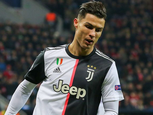 Ronaldo chốt tương lai sau đề nghị khủng của PSG, Juventus nín thở