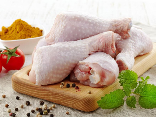 Không muốn thịt gà thành ”thuốc độc” thì đừng ăn theo những cách này