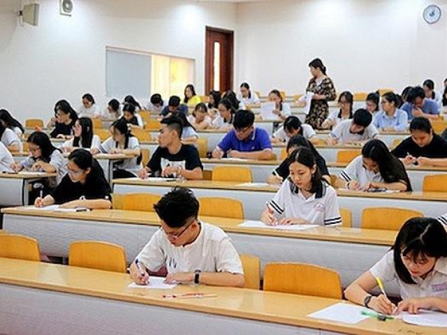 Những đại học nào tuyển sinh riêng sẽ có bài thi đánh giá, bài viết luận?