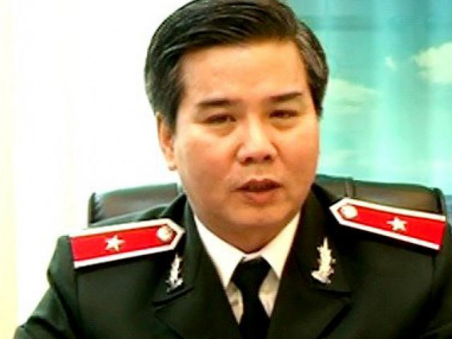 Cảnh cáo Chánh Thanh tra Bộ Xây dựng, khai trừ Đảng bà Kim Anh