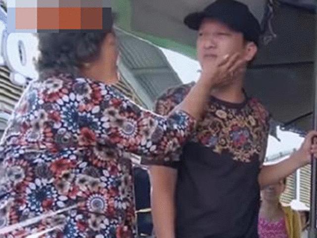 Dở khóc dở cười khi sao Việt đi chợ: Bị fan vuốt má, chen lấn gây náo loạn cả khu phố