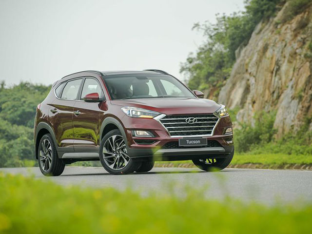 Hyundai Tucson giảm giá mạnh lên tới 60 triệu đồng trong tháng 5