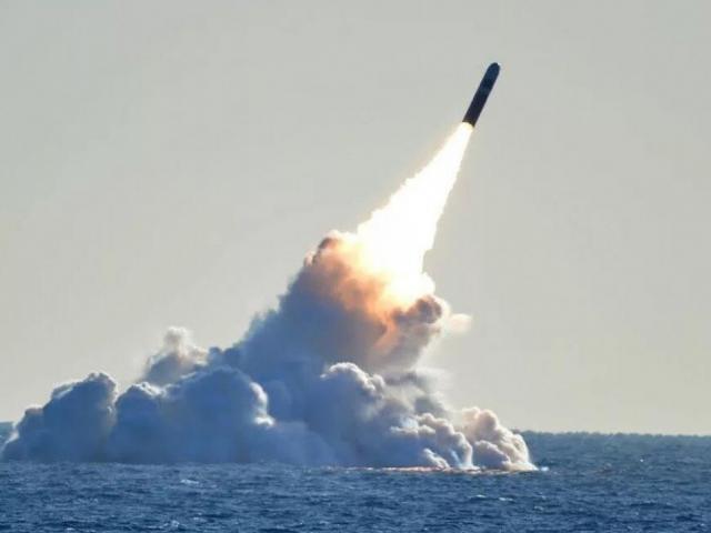 Tên lửa TQ uy lực nhất có thể phóng từ tàu ngầm, đưa nước Mỹ vào tầm ngắm