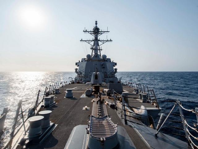 Tàu chiến Mỹ diễu qua ”trước mắt” Trung Quốc gần thời điểm quan trọng của Đài Loan