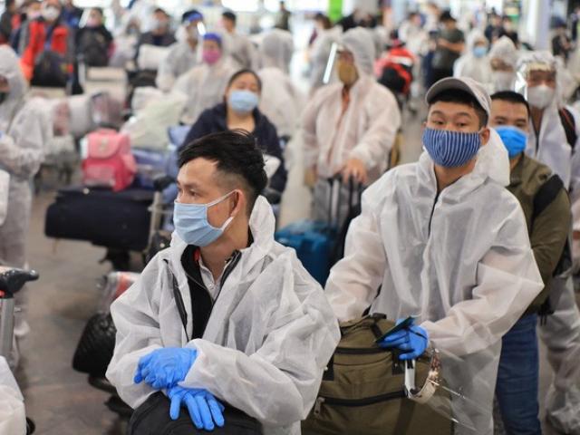 Dịch COVID-19 sáng 15/5: Tiết lộ chuyến bay chở 24 ca nhiễm mới từ Nga về Việt Nam