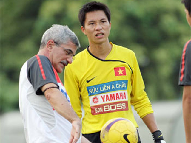 Vụ bán độ chấn động châu Á: Cựu thủ môn ĐT Việt Nam trả giá đắt cỡ nào?