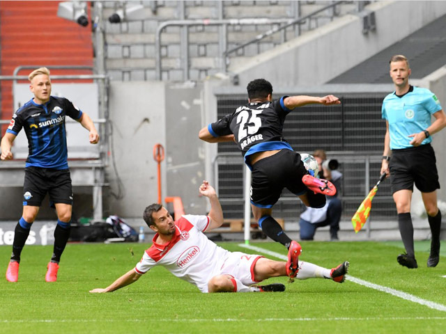 Video highlight trận Dusseldorf - Paderborn: Quá tiếc vì chiếc xà ngang