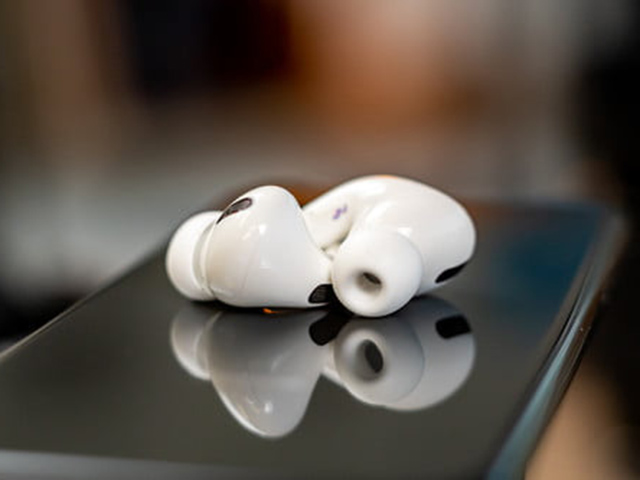 HOT: Dân mạng chia sẻ bằng chứng AirPods Pro được sản xuất tại Việt Nam