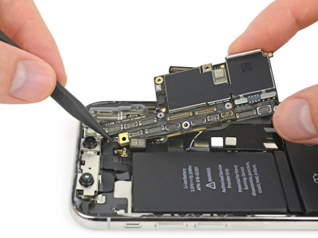 7 điều cần lưu ý trước khi tự thay pin cho iPhone