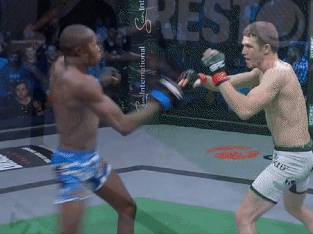 Võ sĩ MMA tung cước như ”súng bắn” khiến đối thủ sấp mặt