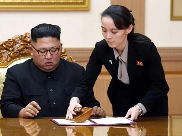 Triều Tiên nổi giận, tuyên bố cắt liên lạc với “kẻ thù” Hàn Quốc