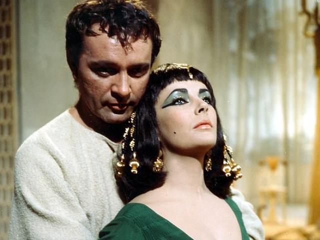 Tìm thấy lăng mộ 2.000 năm tuổi của Nữ hoàng Ai Cập Cleopatra?