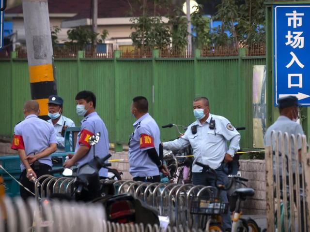 Tình hình ổ dịch siêu lây nhiễm ở Bắc Kinh nghiêm trọng đến mức nào?