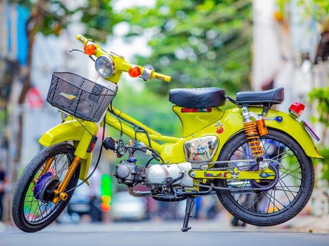 Chiếc Honda Cub 78 độc nhất Việt Nam của chàng sinh viên trẻ