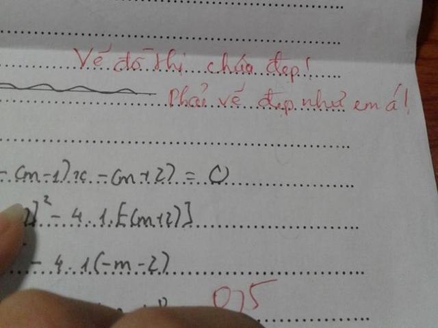 Cô giáo ghi lời phê siêu dễ thương, teen nhận bài dù bị chê nhưng vẫn thích thú