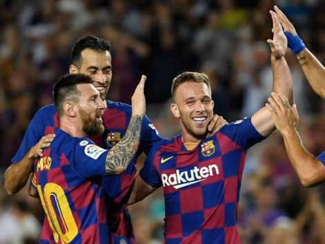 Barca sắp công bố bán ”Xavi mới” cho Juventus: Messi & đồng đội ”sôi sục”
