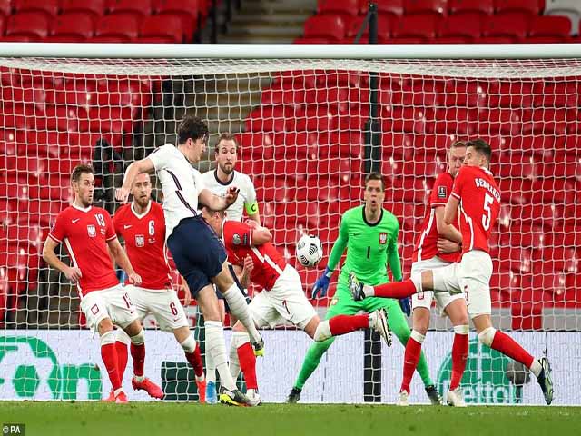 Video Anh - Ba Lan: Sai lầm John Stones, người hùng Maguire