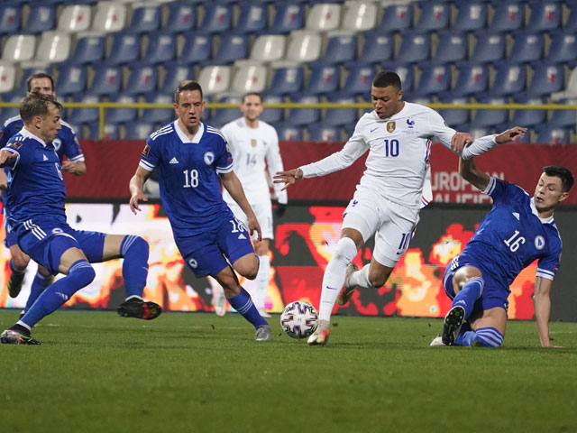 Trực tiếp bóng đá Bosnia - Pháp: Không có thêm bàn thắng (Hết giờ)