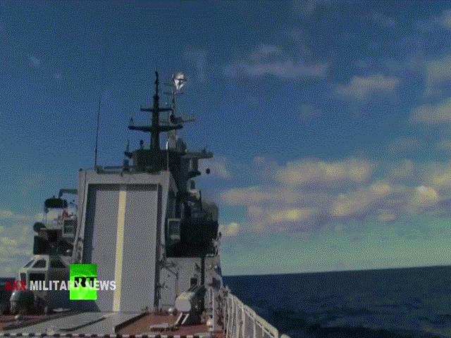 Tàu chiến kéo đến Biển Đen, cựu Đô đốc Nga kêu gọi dạy cho Mỹ một bài học