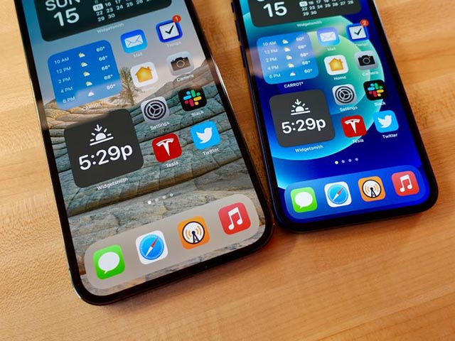 2 mẫu iPhone cách nhau một đời, mới 100% nhưng giá gần tương đương