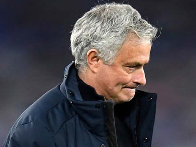 Choáng Mourinho kiếm hàng nghìn tỷ đồng tiền đền bù sau 5 lần bị sa thải