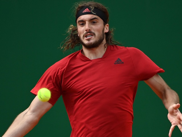 Trực tiếp Barcelona Open: Tsitsipas thắng dễ, Fognini bị xử thua