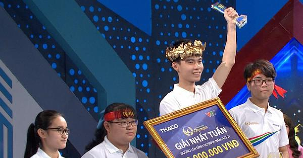 Nam sinh Nghệ An thắng tuyệt đối với số điểm cao 390, giành vòng nguyệt quế Olympia