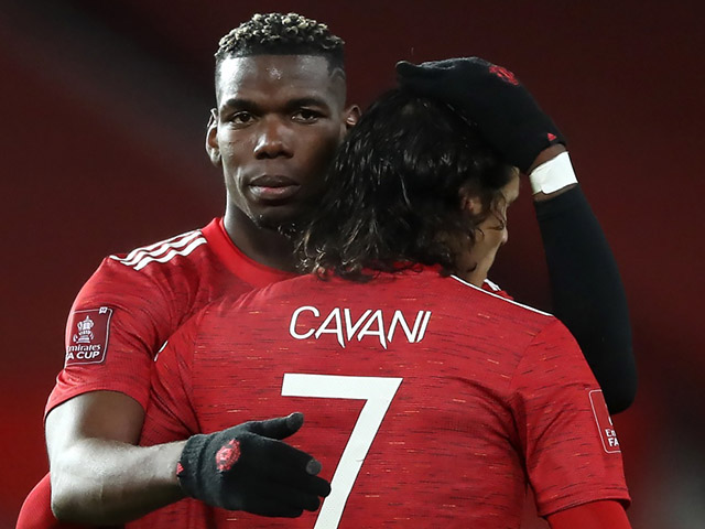 MU thắng ”hủy diệt” 6-2: Pogba không biết xoạc bóng, Solskjaer quyết giữ Cavani