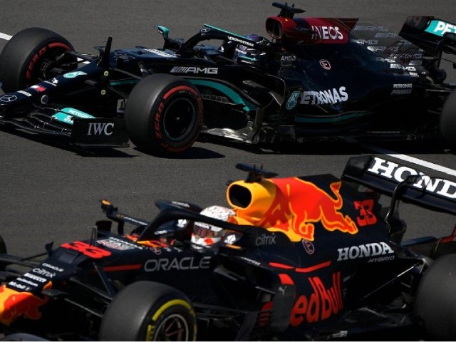 Đua xe F1, chạy thử Portuguese GP: Mercedes ”quét sạch” hai phiên chạy, ”bò húc” kiên trì bám đuổi