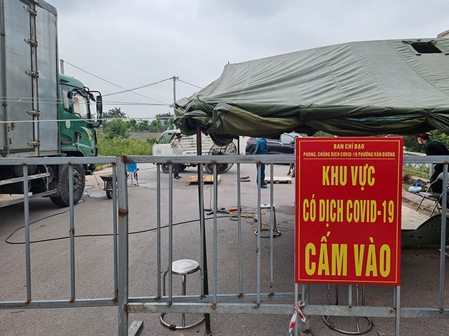 Tối 8/5, thêm 65 ca mắc COVID-19 trong cộng đồng, trong đó Hà Nội có 22 ca